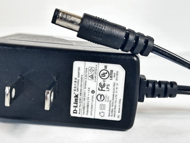 D-Link Power Adapter #15 - photo 2
