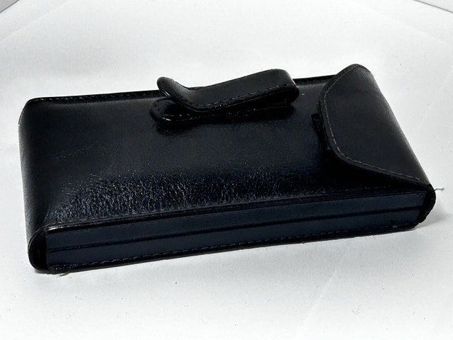 Phone Case with Magnetic Closure and Belt Clip - photo 2