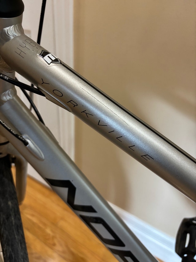 Norco Yorkville Hybrid Bicycle - Size M - photo 2