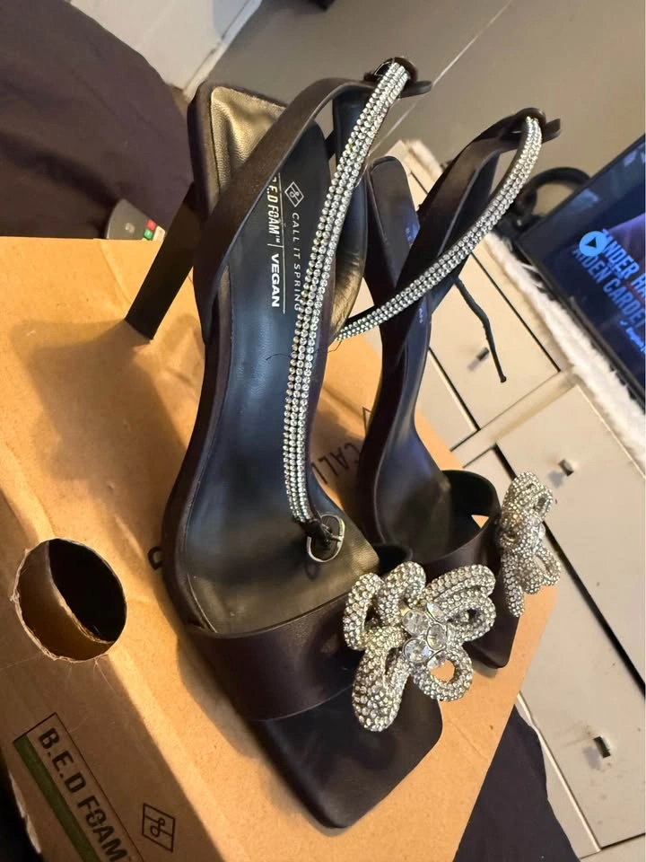 Call it spring heels - photo 2