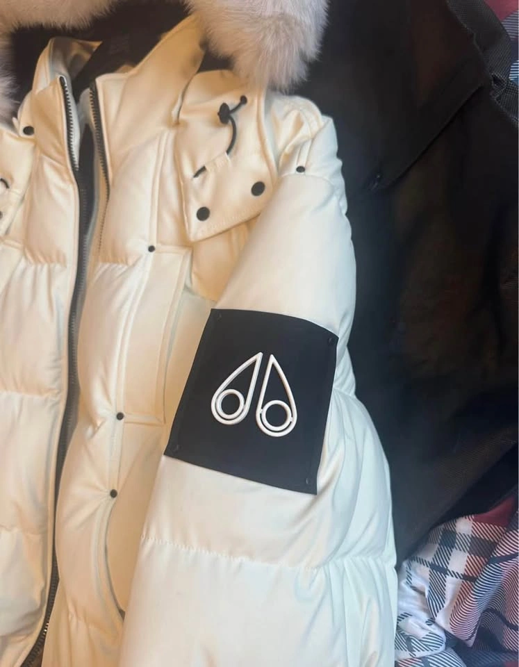 Moose Knuckle Puffer Jacket - Women's XL - photo 2