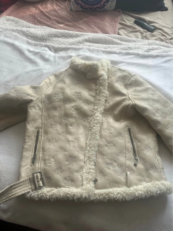 Guess Sheep Fur Jacket - photo 2
