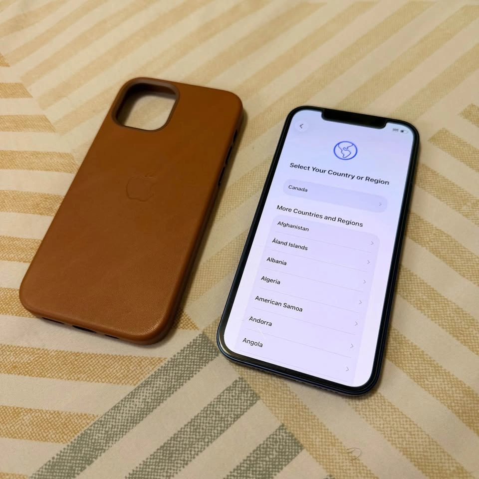 New Apple iPhone 12 5G - photo 2