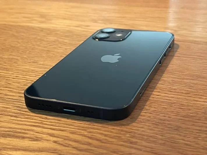 New Apple iPhone 12 5G - photo 4
