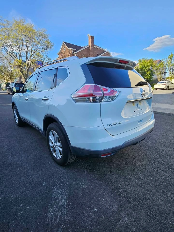 2016 Nissan Rogue SV Sport Utility 4D - photo 3