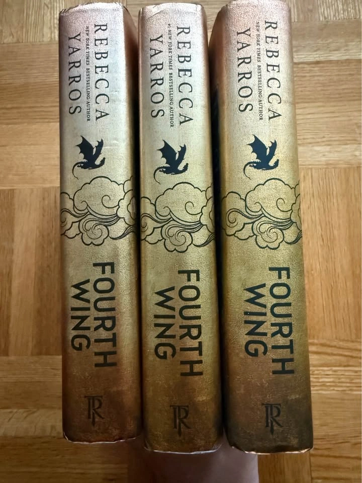 New Hard Cover Fourth Wing (fly or die) by Rebecca Yareow first - photo 2