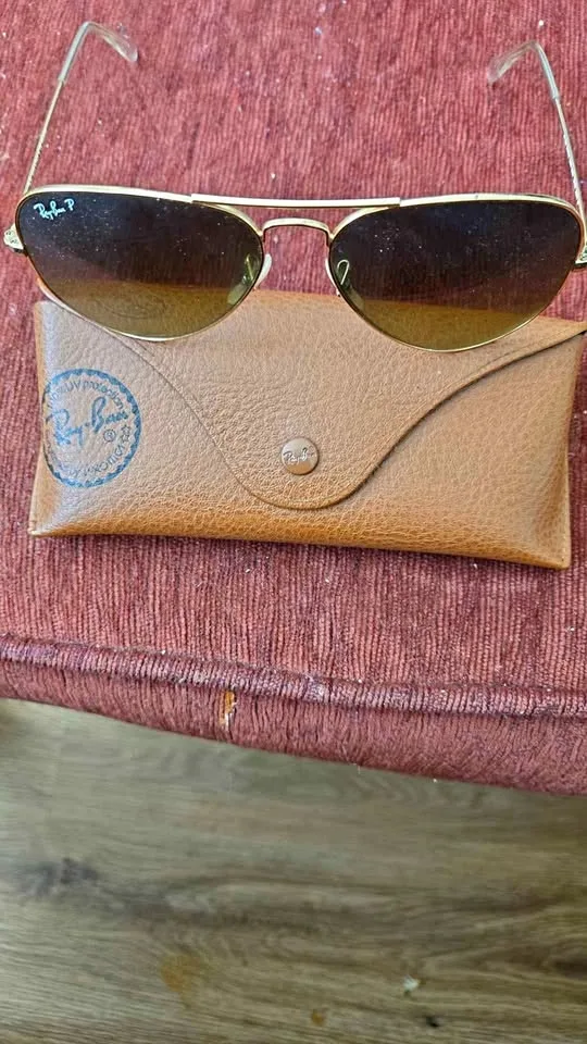 Ray Ban Aviator Sunglasses (Polarized) thumbnail