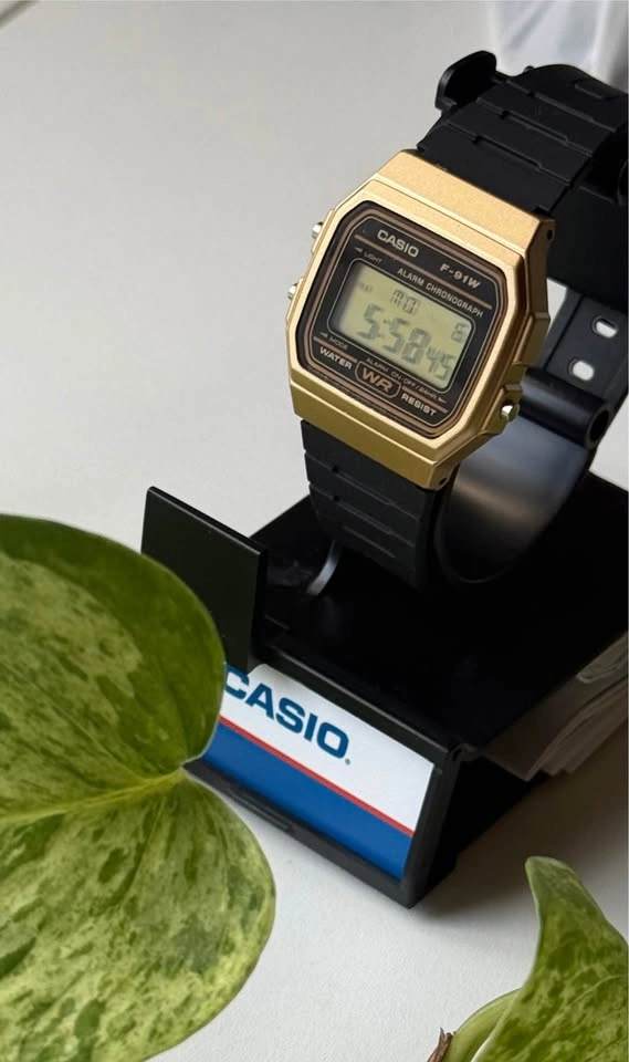 Casio F-91W Silver/Gold Metallic Edition Digital Watch