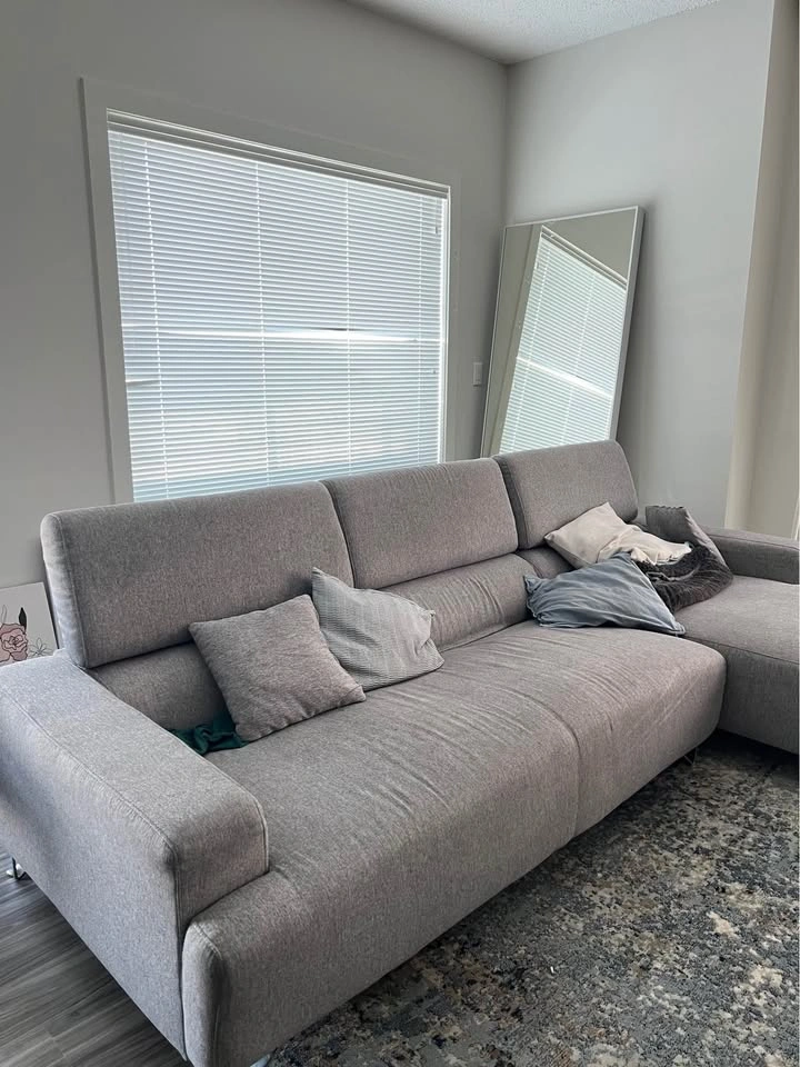 Grey Sectional Couch & living room furniture - photo 2