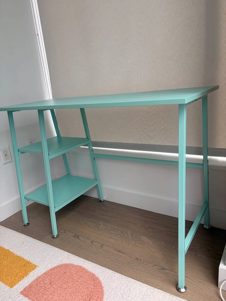 Computer / Study Desk with Shelves – Excellent Condition - photo 2