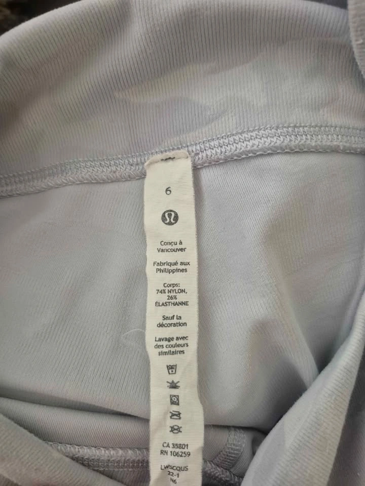 Lululemon leggings size 6 - photo 4