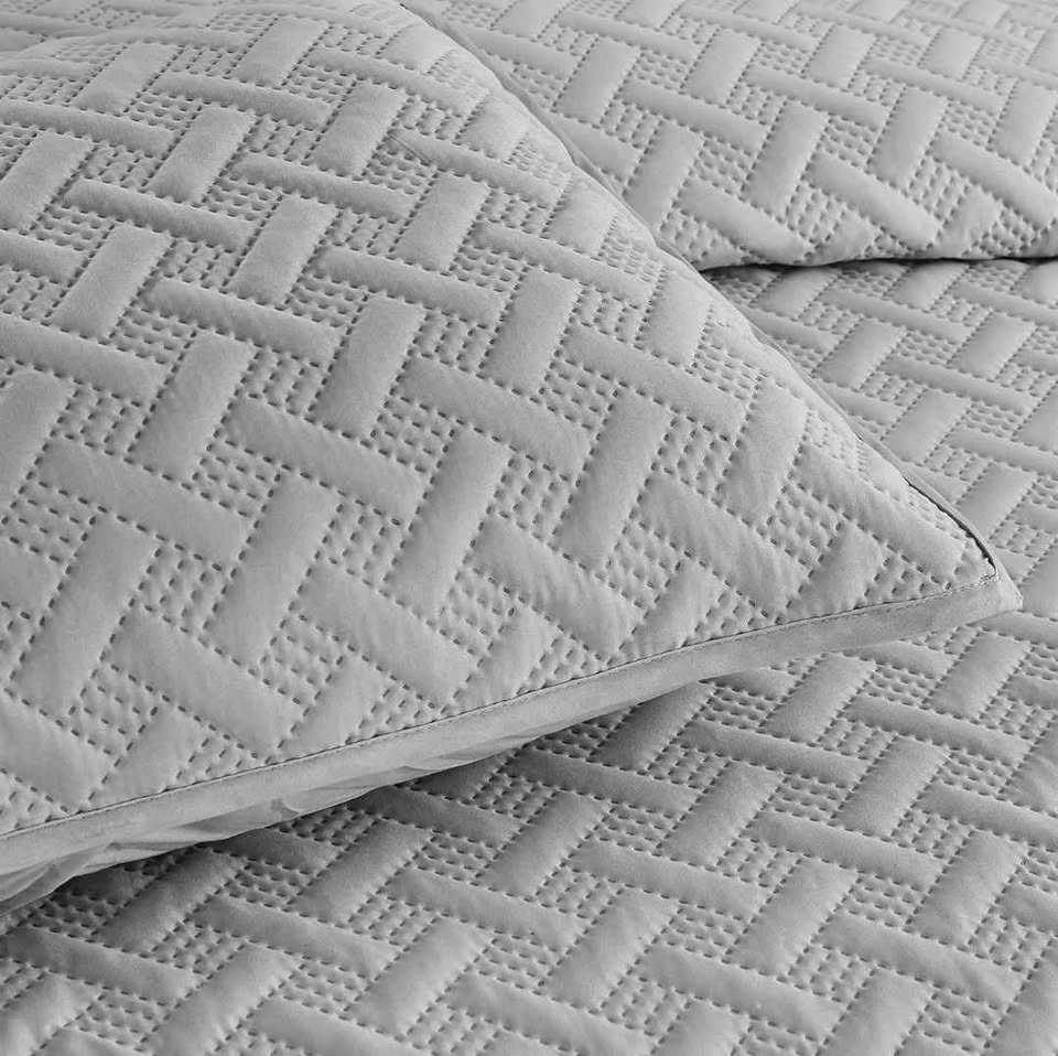 King size 3 pcs bedspread set - Brand new light gray - photo 5