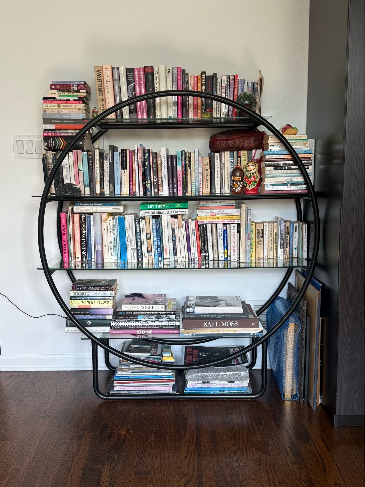Circle Bookshelf - Metal & Glass - photo 2