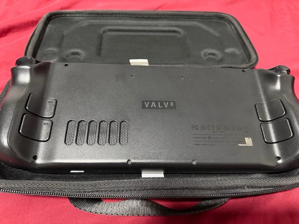 Steam Deck LCD 256GB - photo 3