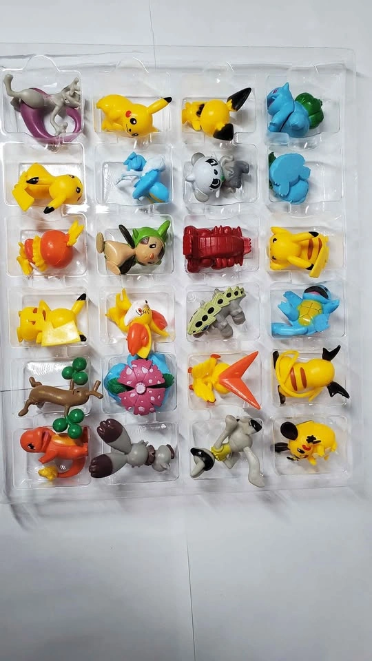 Pokemon 24 Days Christmas Countdown Calendar Figure Advent Box - photo 2