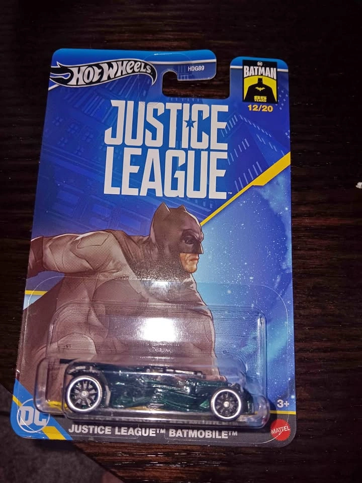 Hot Wheels Justice League Batmobile