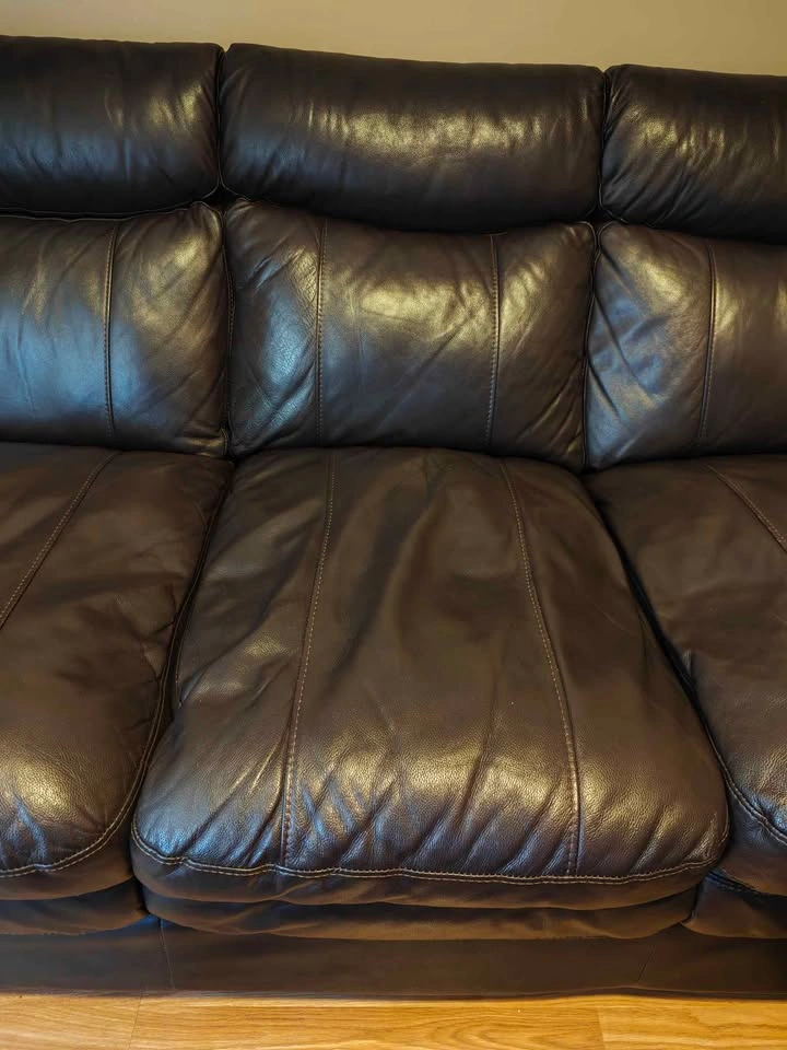 Genuine leather 3 seat sofa - photo 2