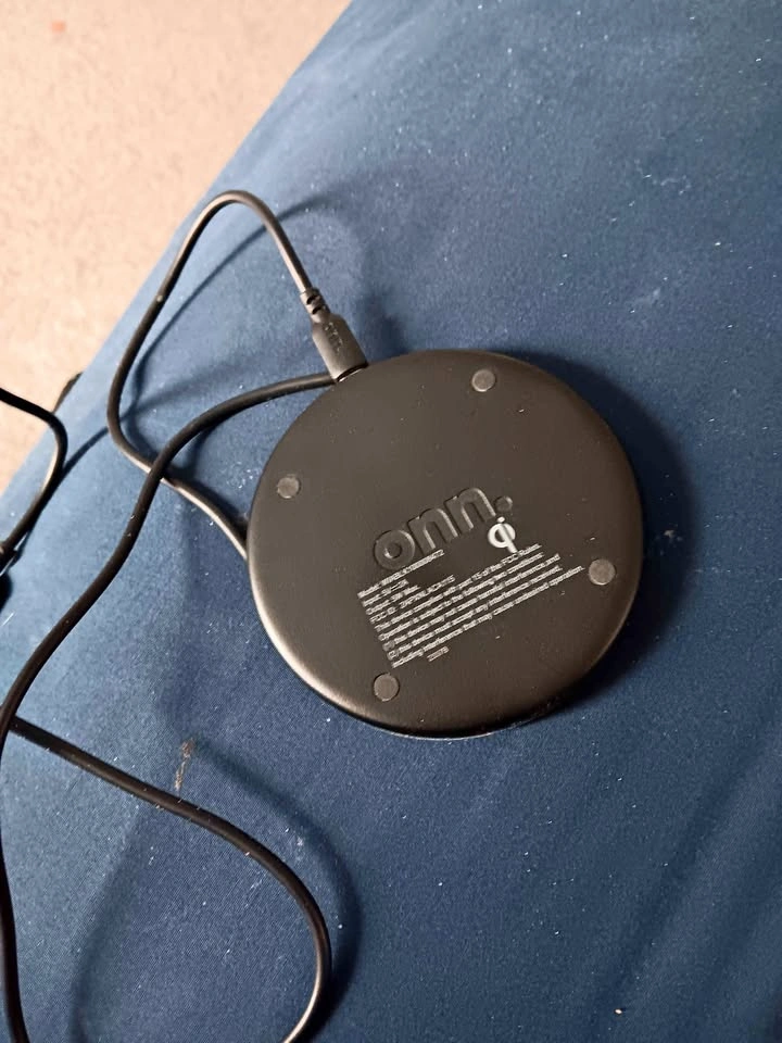 USB pad charger