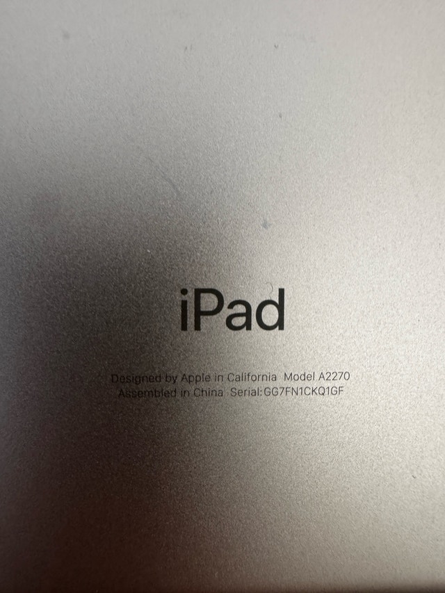 iPad 9th Generation - photo 3
