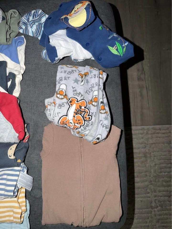 Baby Clothes 3-6/6mo - photo 3