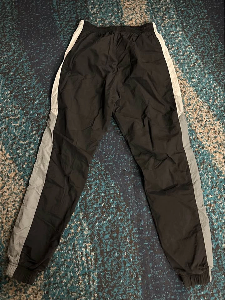 Nike Jogger Pants - Small - photo 2