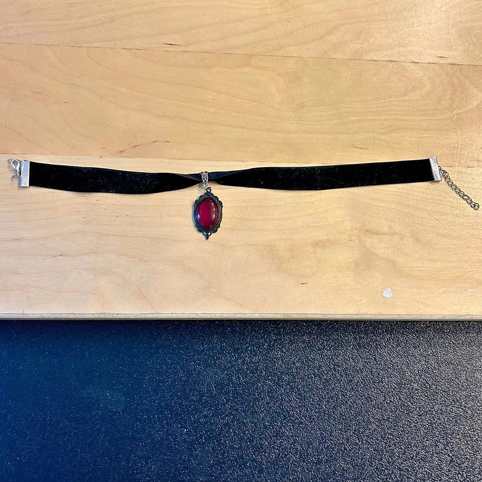Vintage Gothic Style Choker