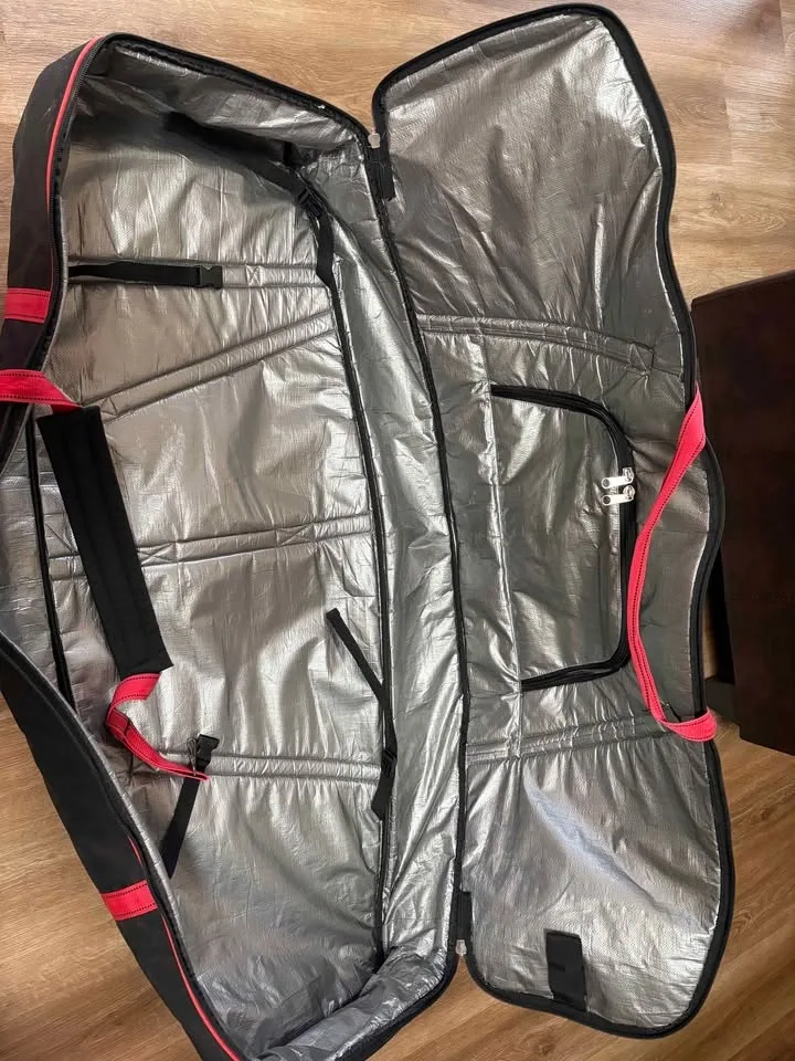 Liquid Force Relentless Wakeboard and Carry Bag - photo 5