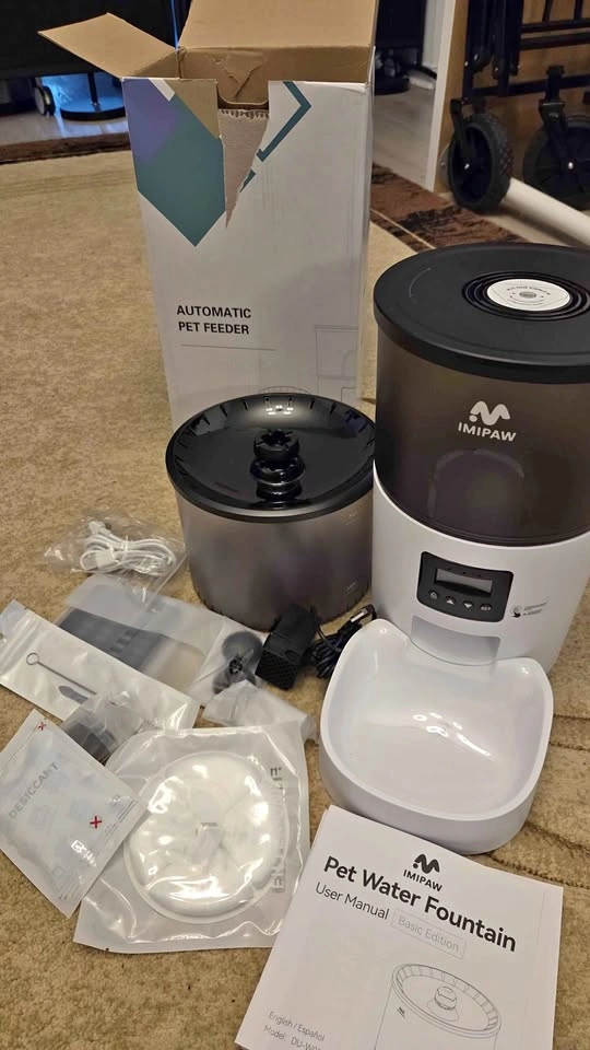 Automatic Cat Feeder and Water Fountain - Brand New