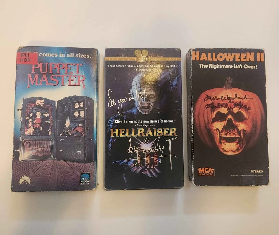 Vintage Horror VHS Lot - Hellraiser (Signed), Halloween II (Sign - photo 2