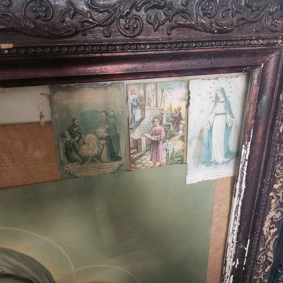 Antique Religious Framed Image – Madonna & Child – Ornate Frame - photo 2