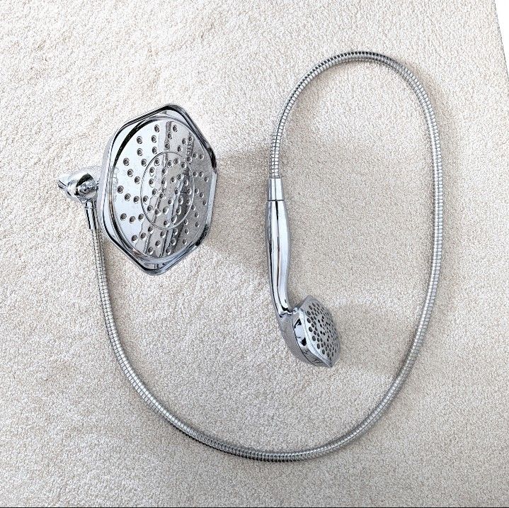 Moen Shower Head With Hand-held Spray