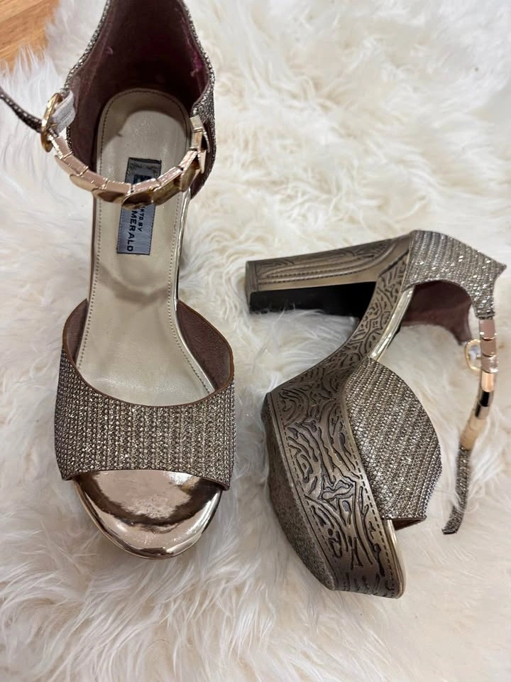 Golden heels