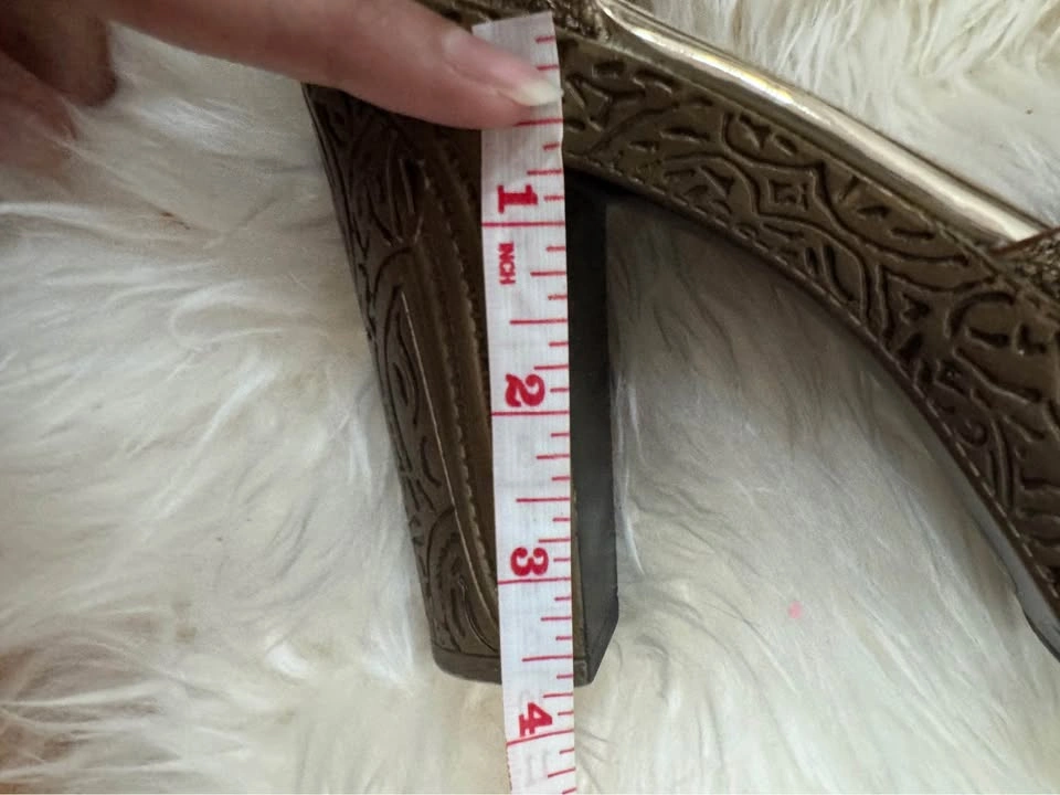 Golden heels - photo 5
