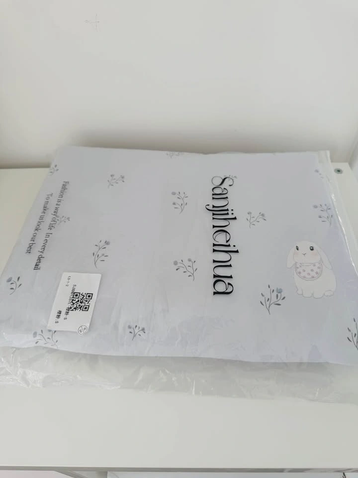 Brand New!! Bunny Floral Bedding 3 Piece Set - photo 3