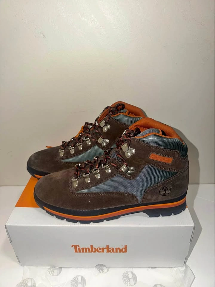 New Men Timberland Hiker Leather Shoes. Size 12 US. Firm price.