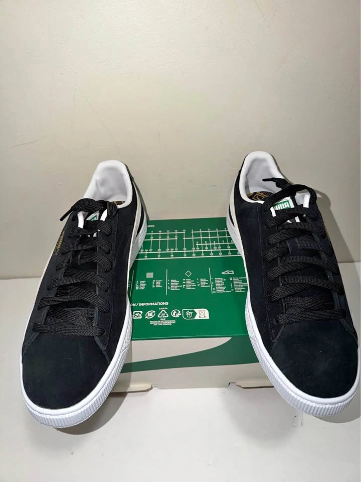 Men Puma Suede Shoes. Size 11 US. Firm price.