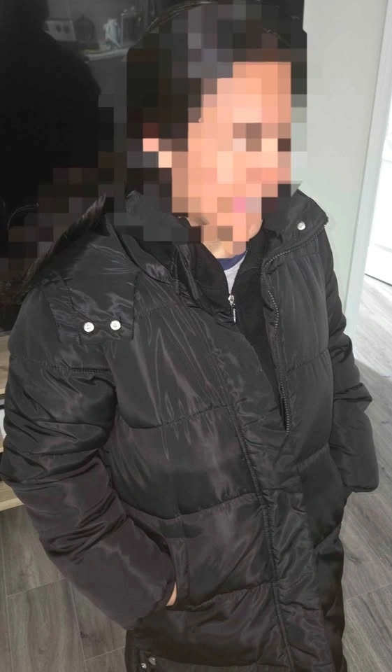 🧥 Winter Jacket / Puffer Coat – Size XL (Fits Like L)  – Only $2 - photo 3