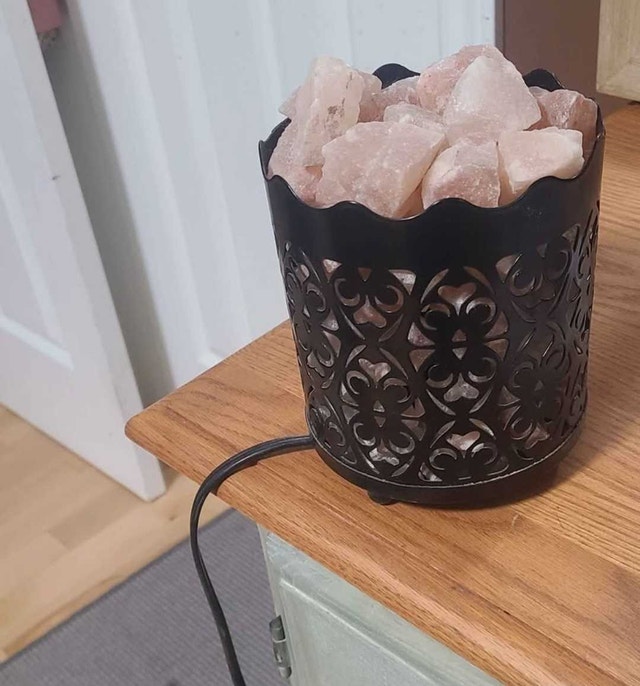 Salt Chunk Lamp