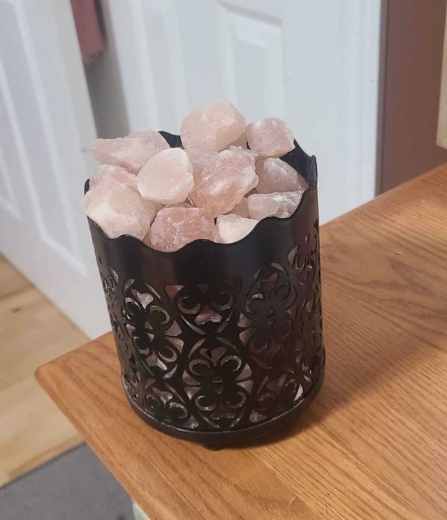Salt Chunk Lamp - photo 2