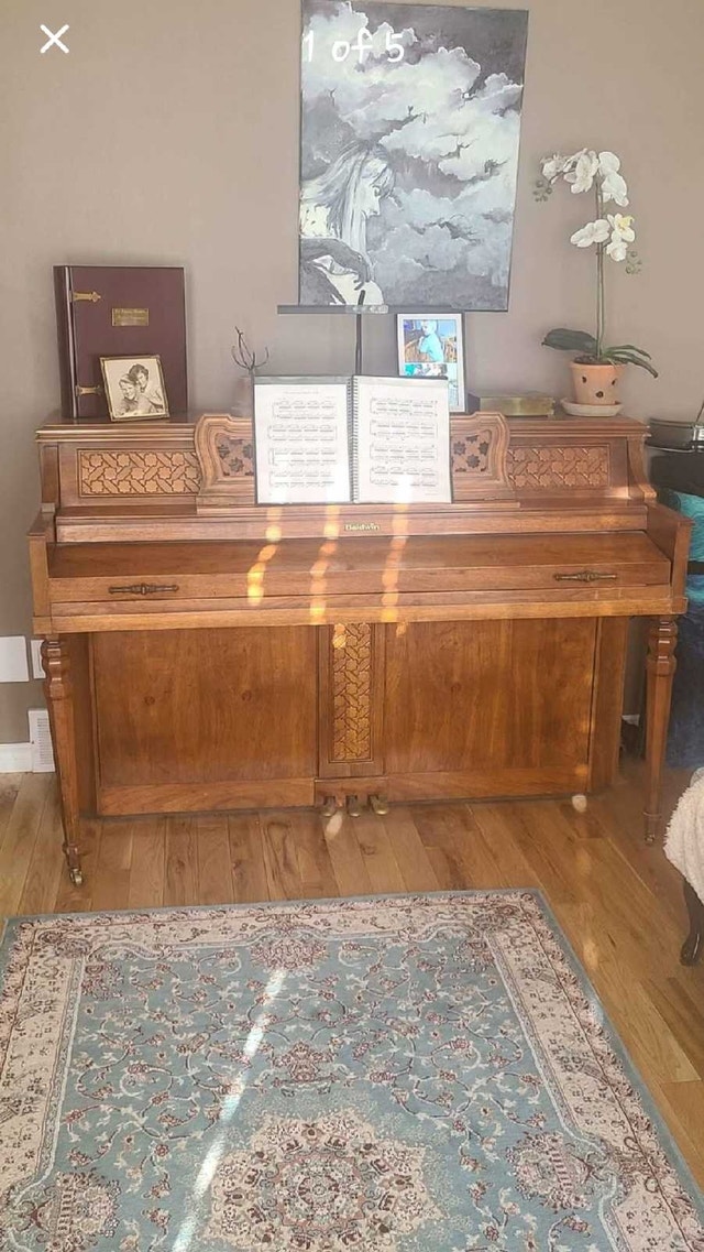 Baldwin Piano