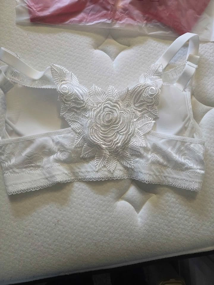 Floral Secrets Comfort Rose Bras - 38D & 42E - photo 2