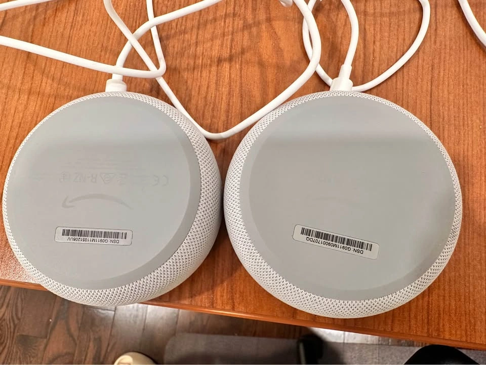 Echo Dot (3rd Gen) Smart Speaker + Power Adapter - photo 4