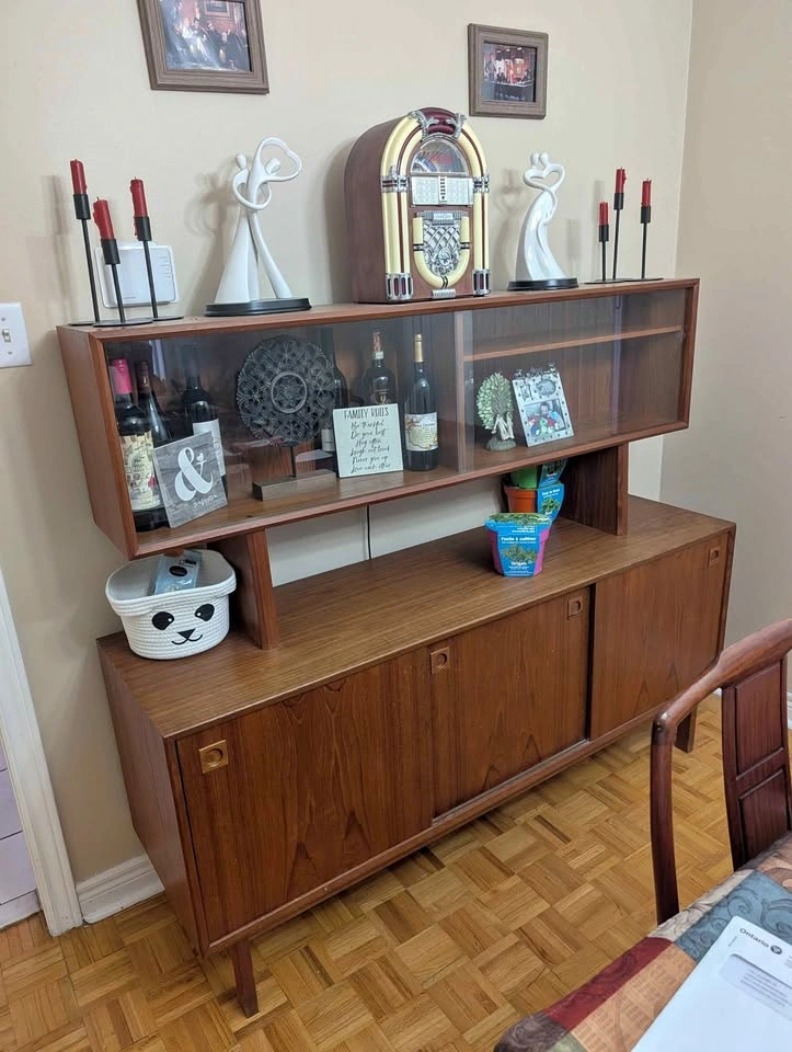 Mid-Century Danish Teak Sideboard + Hutch (1960s Style)