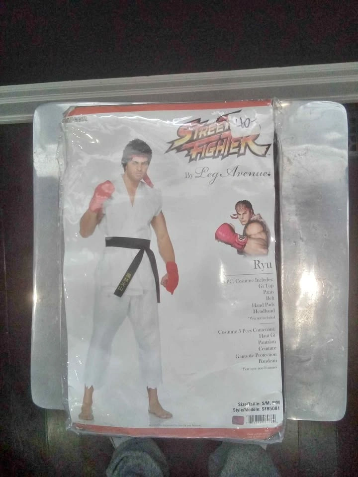 Adult size Ryu costume STREET FIGHTER