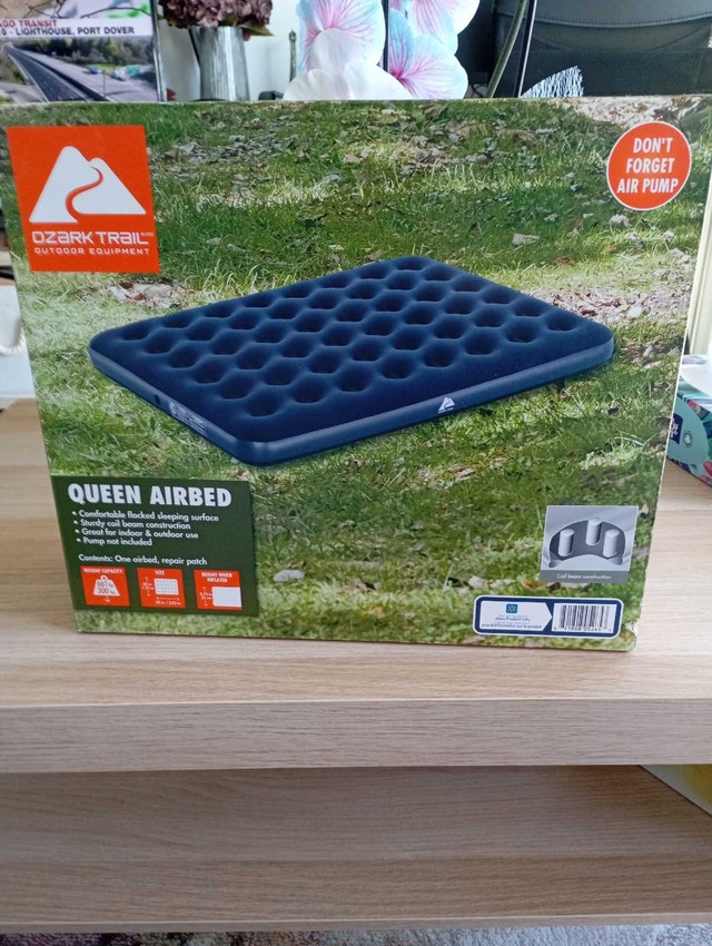Inflatable Queen Mattress (sealed box)