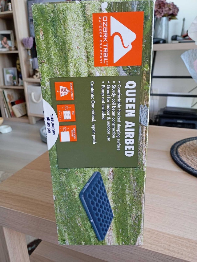 Inflatable Queen Mattress (sealed box) - photo 3