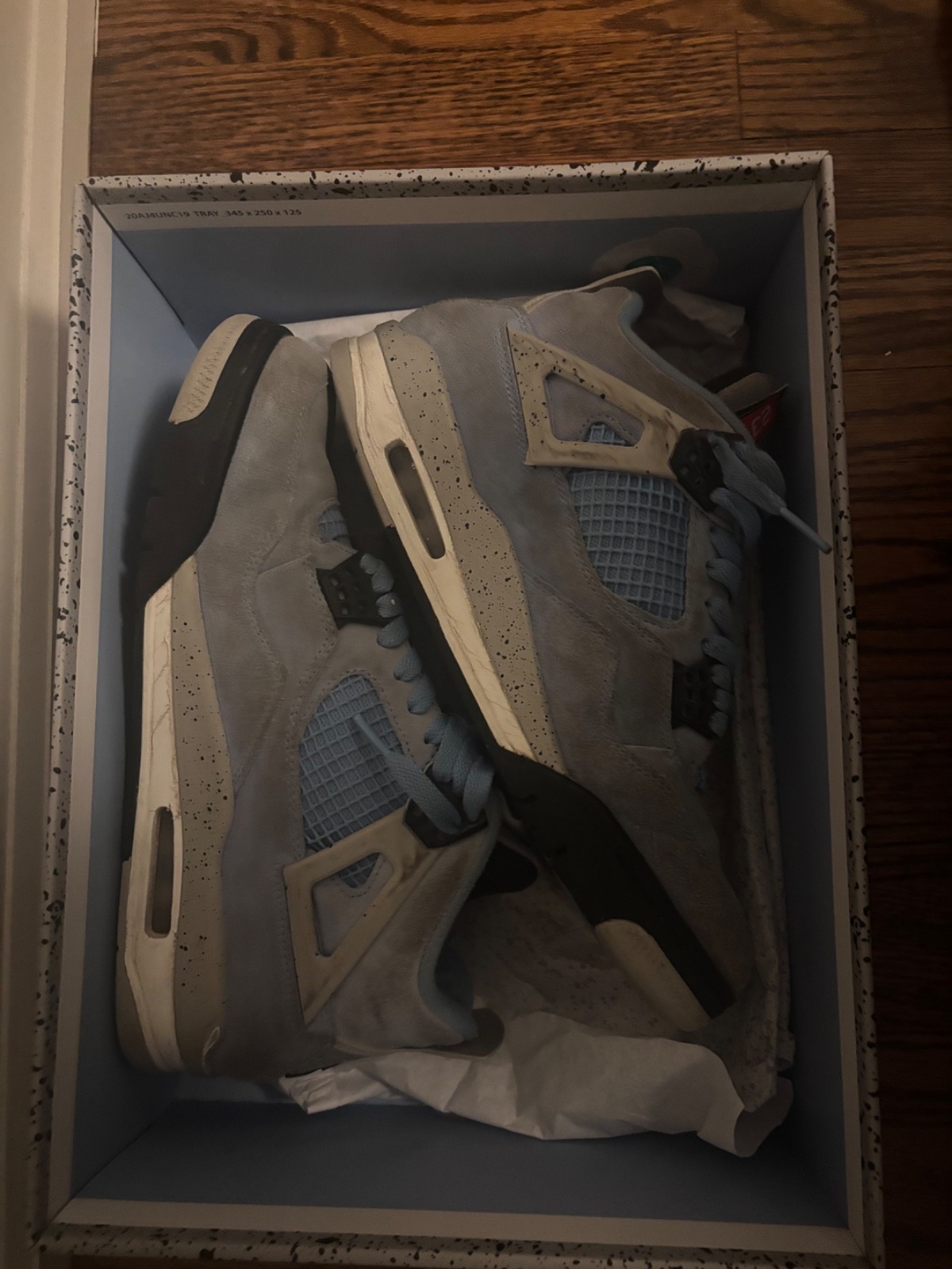 Jordan 4 University Blue Size 9.5 - photo 3