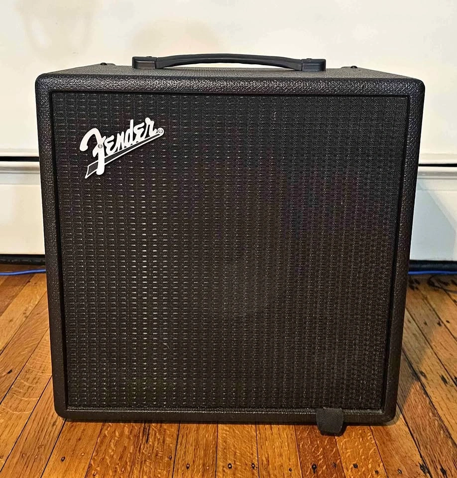 Fender Rumble LT25 Bass Amp