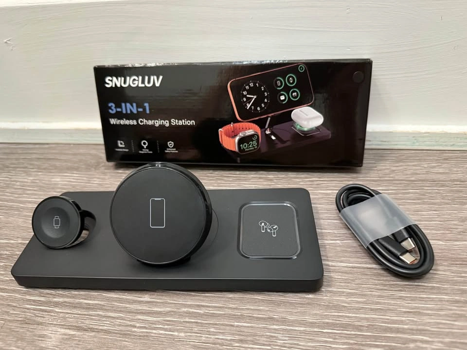 Foldable 3-in-1 Wireless Charging Station (MagSafe Compatible) - photo 4