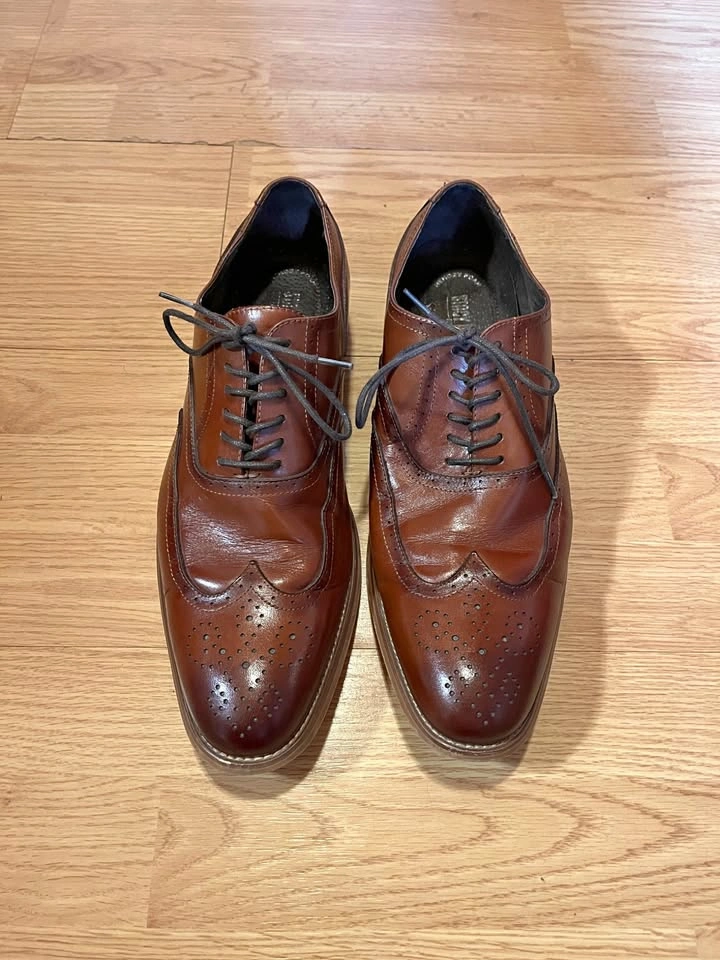 Men's size 12 brown leather loafers